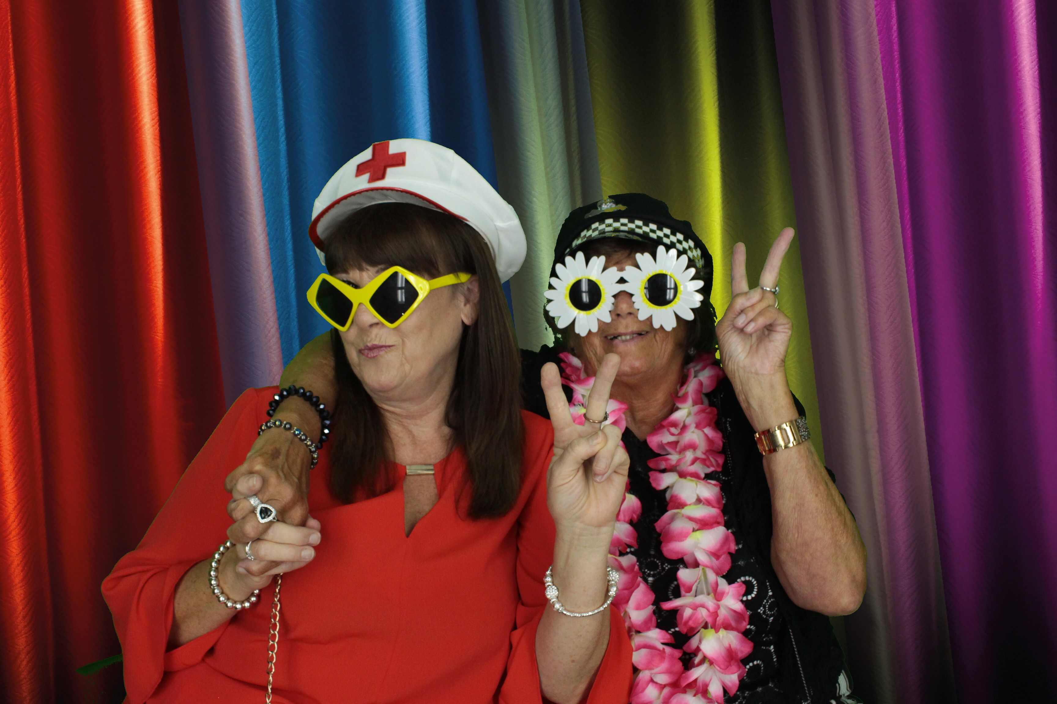 Rachel's 50th Birthday | View more photos from the event at gallery.myphotoboothexperience.co.uk/u/MyPhotoBoothExperienceLtd/Rachels-50th-Birthday